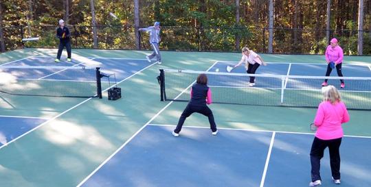 Pickleball at The Reserve